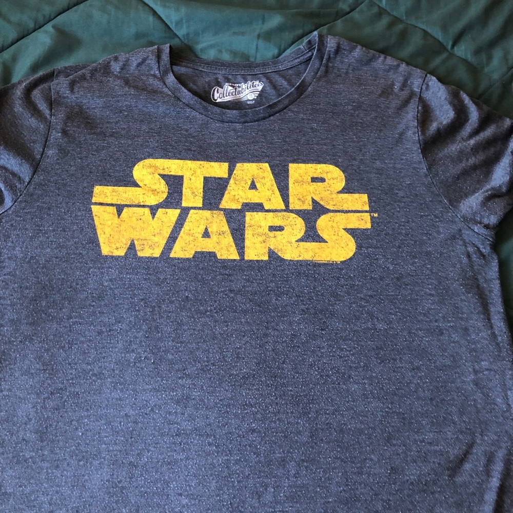 Old Navy Gray Graphic Collectabilitees Tee with White Print